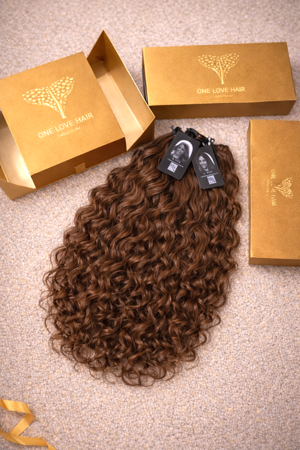 Hochwertige, unbehandelte indische Remy-Haarverlängerungen, lockig • Jetzt kaufen, später bezahlen