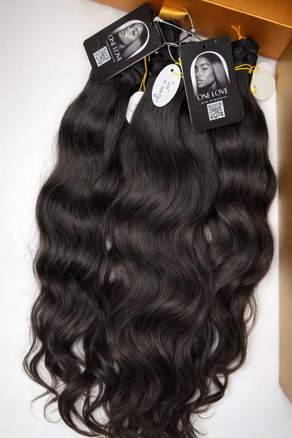 Unbehandelte indische Remy-Haarverlängerungen, gewellt – von einer einzelnen Spenderin