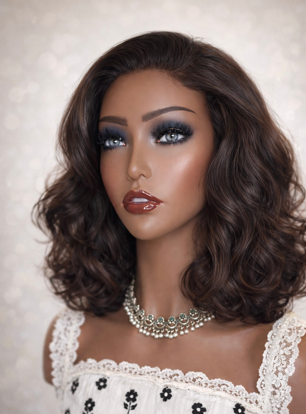 Luxuriöse Bob-Perücke mit Body Wave – Hochwertiges indisches Rohhaar