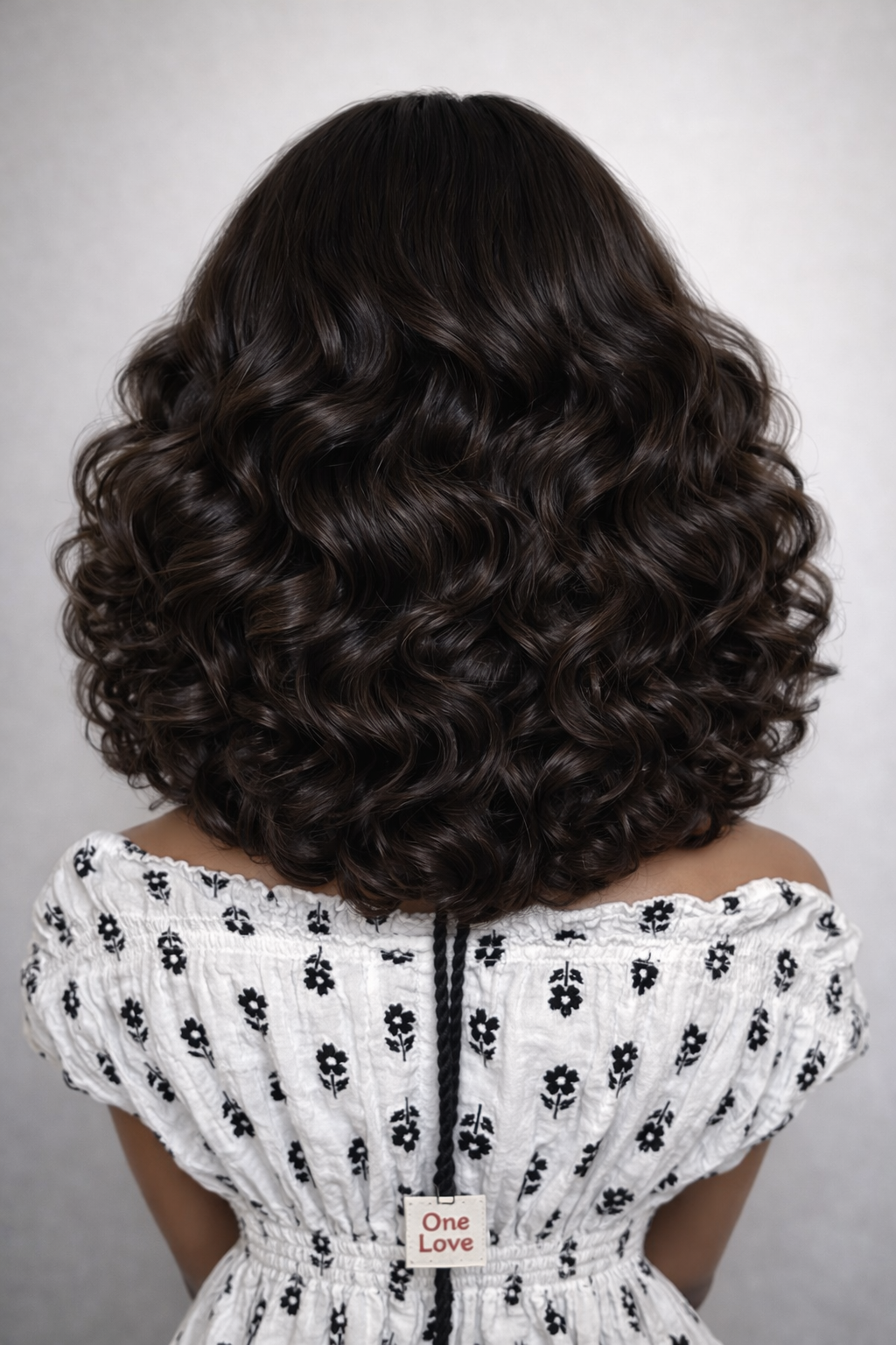 Luxuriöse Bob-Perücke mit Body Wave – Hochwertiges indisches Rohhaar