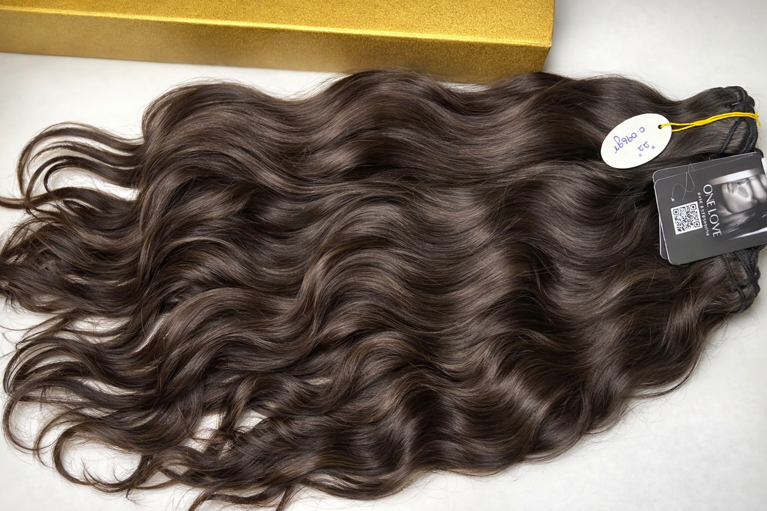 Unbehandelte indische Remy-Haarverlängerungen, gewellt – von einer einzelnen Spenderin