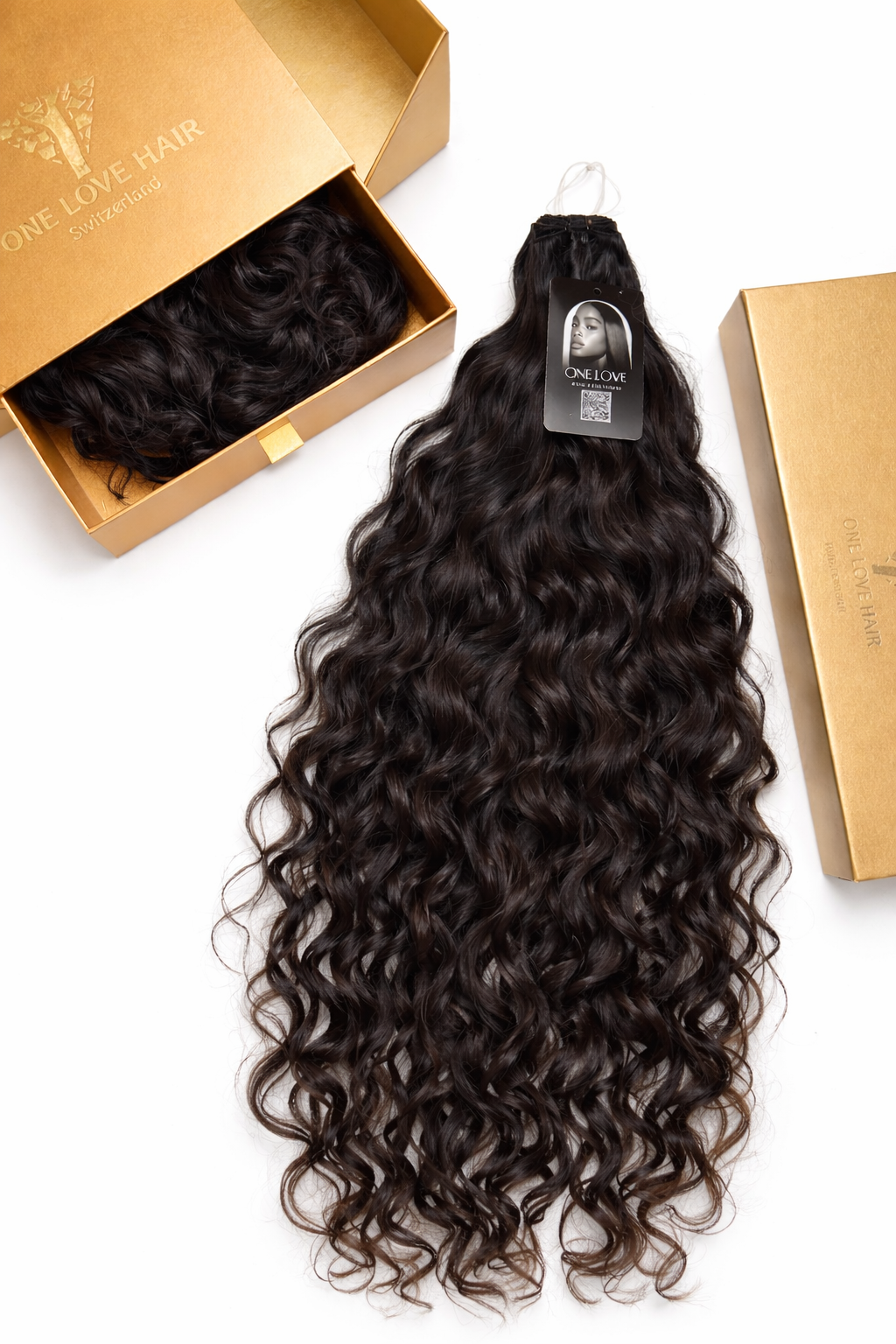 Unverarbeitete indische Remy-Haarverlängerungen, lockig – von einer einzelnen Spenderin