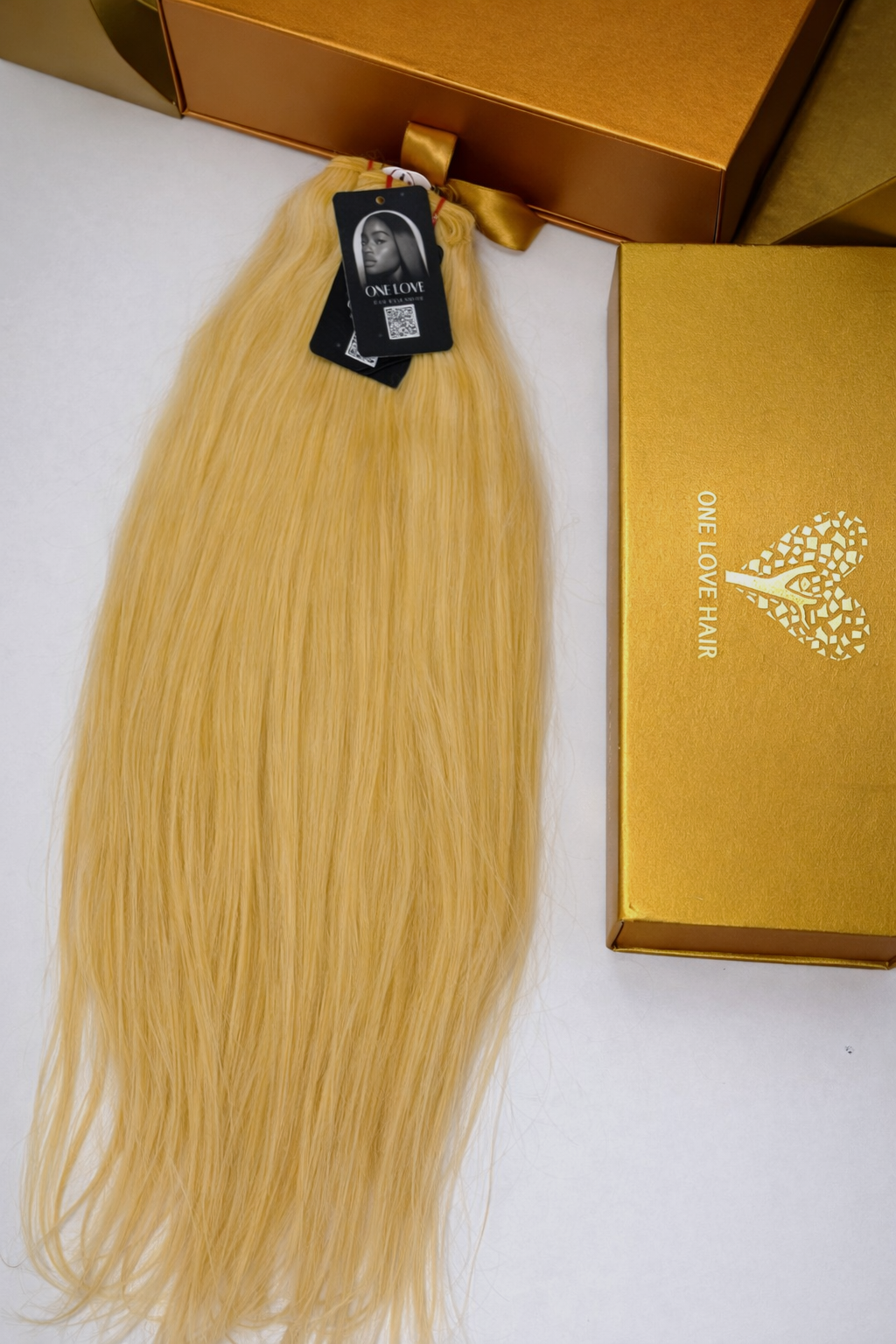 Premium Remy Blonde 613 Raw Indian Remy Weft Extensions