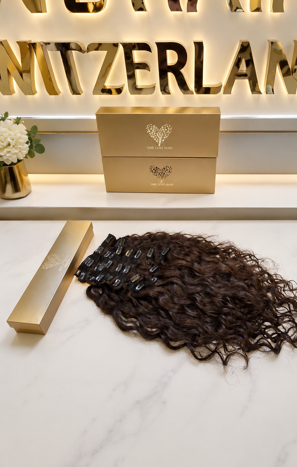 Premium Naturla  Curly Clip-In Hair Extensions 160 Grams 7 Sets • Buy Now Pay Later