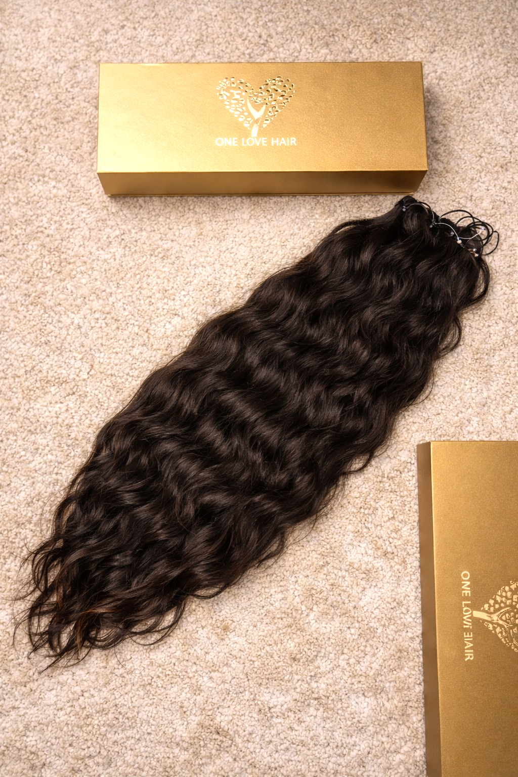 Hochwertige, gewellte indische Remy-Echthaar-Extensions • Jetzt kaufen, später bezahlen • Zahlung per Rechnung